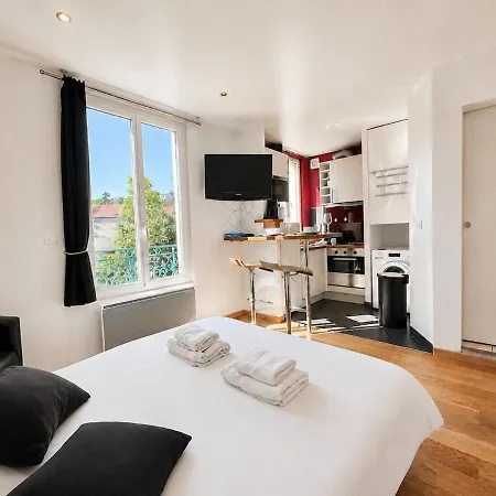 Apartment Le Victor Hugo - Clim 2 Pers - Paris & Fontenay-sous-Bois